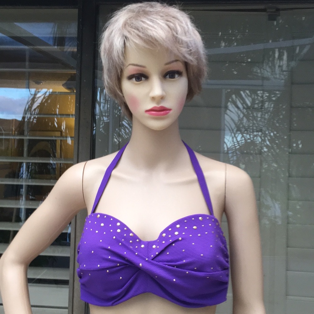Victoria’s Secret swimming suit